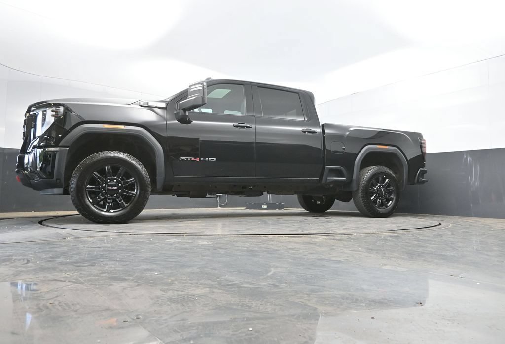 Used 2025 GMC Sierra 2500 AT4 AWD/4WD image 38