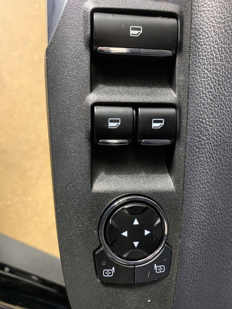 Used 2023 Ford Mustang Premium image 17