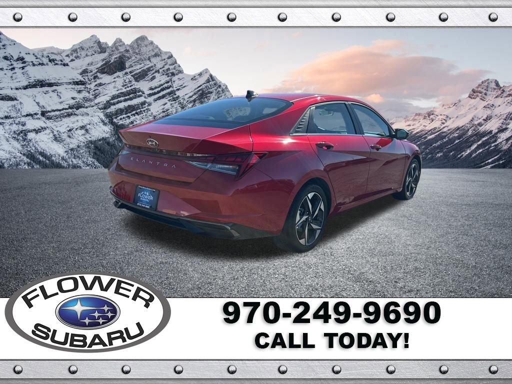 Used 2021 Hyundai Elantra SEL w/ Convenience + Premium Package image 7