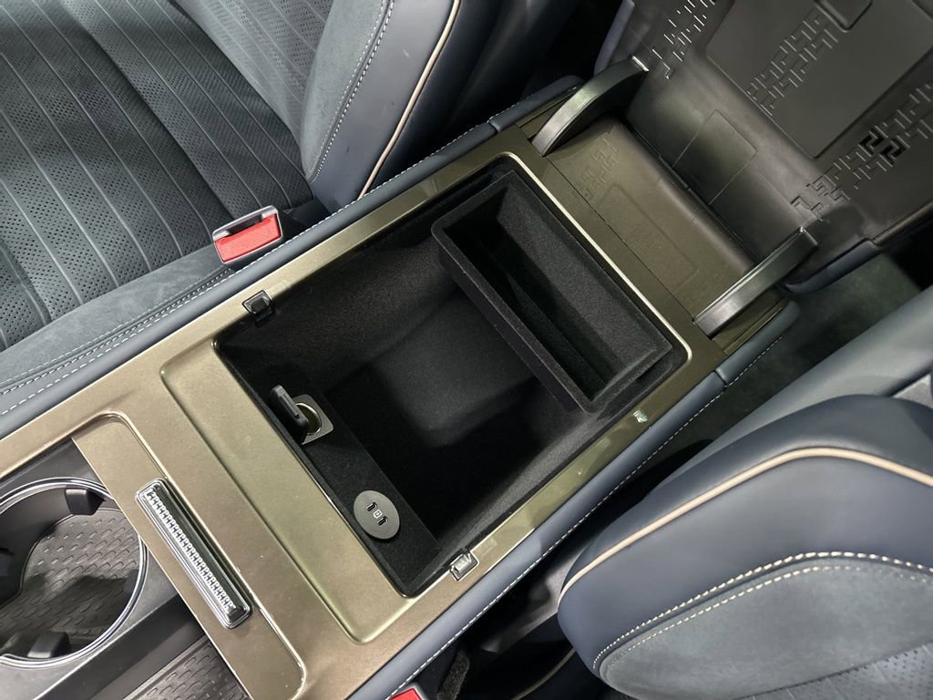 New 2026 Lincoln Nautilus Black Label w/ Jet Appearance Package image 27