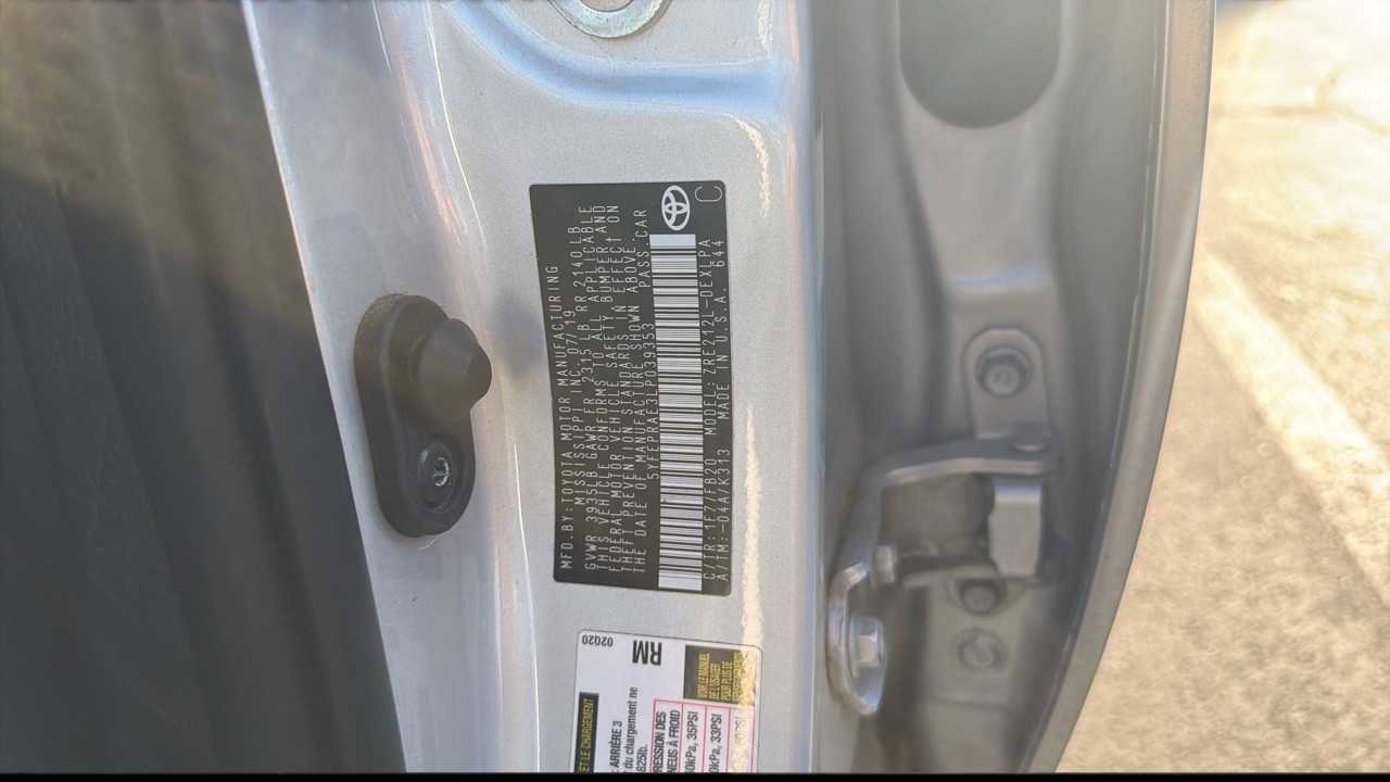 Used 2020 Toyota Corolla LE image 6