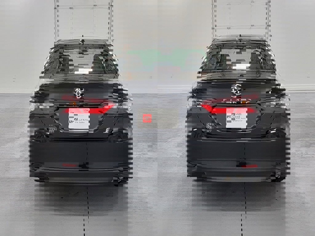Certified 2023 Toyota Camry LE image 8
