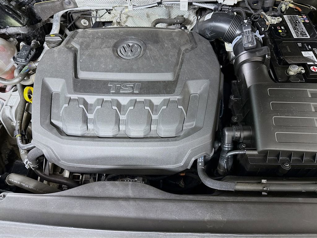 Used 2023 Volkswagen Tiguan SE FWD image 33