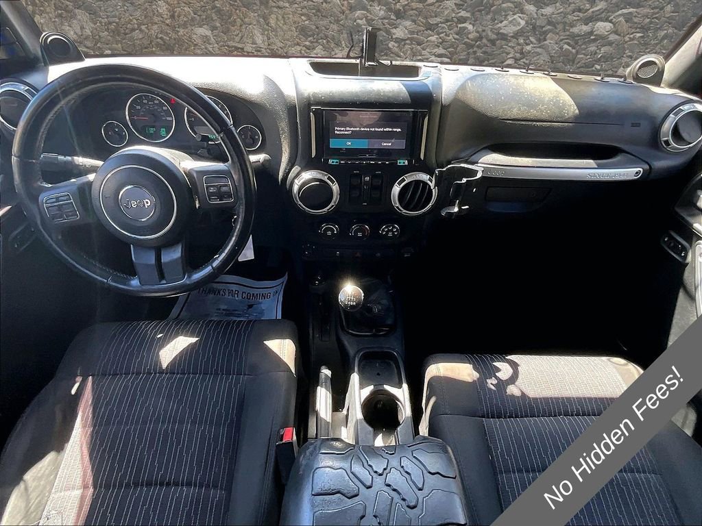 Used 2012 Jeep Wrangler Unlimited Rubicon w/ Connectivity Group AWD/4WD image 14