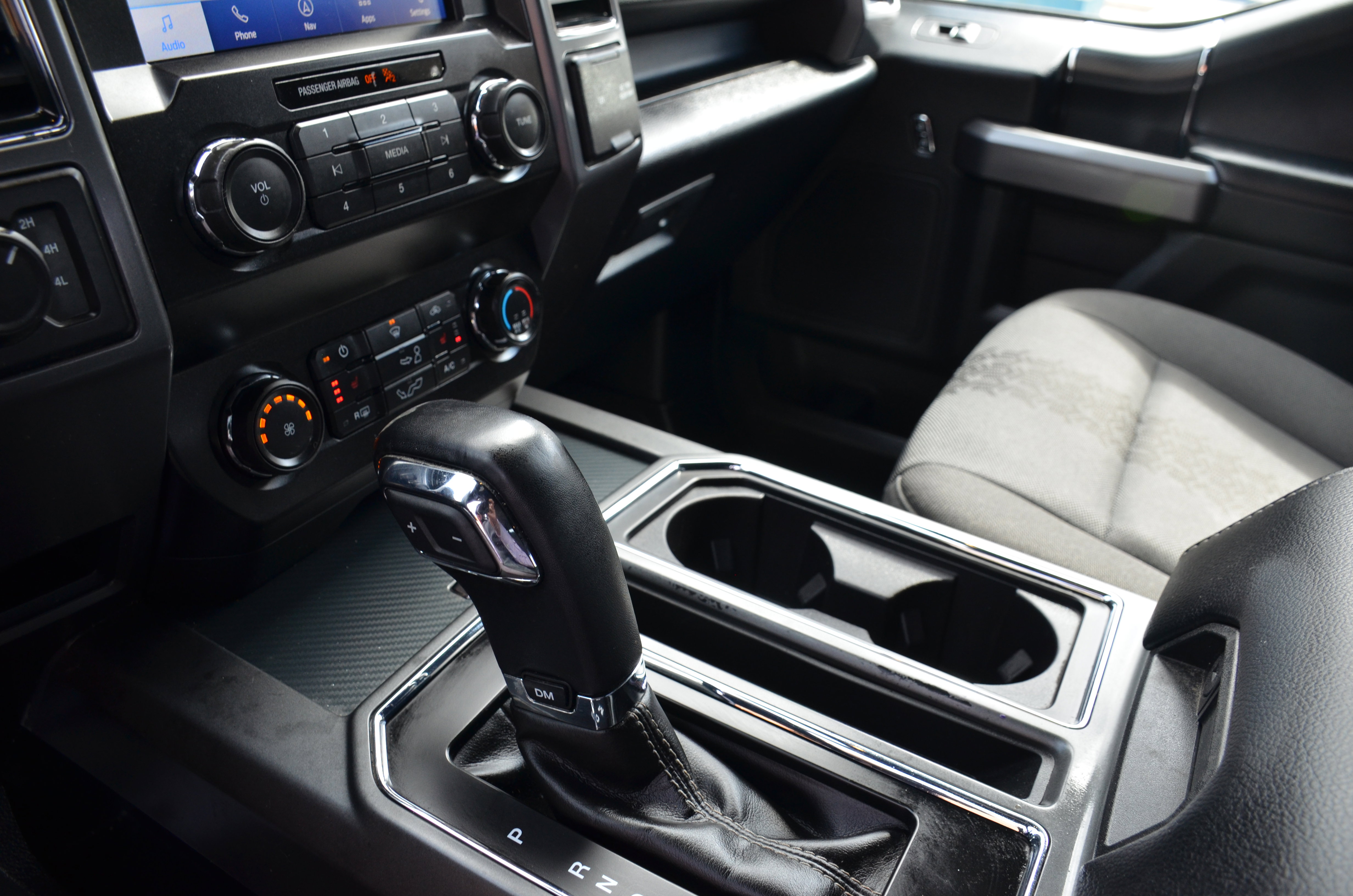 Used 2019 Ford F150 XLT w/ Equipment Group 302A Luxury image 19