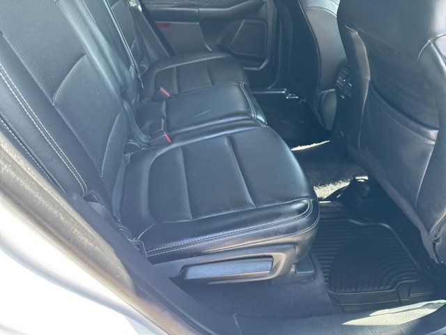 Used 2020 Ford Escape SEL image 17