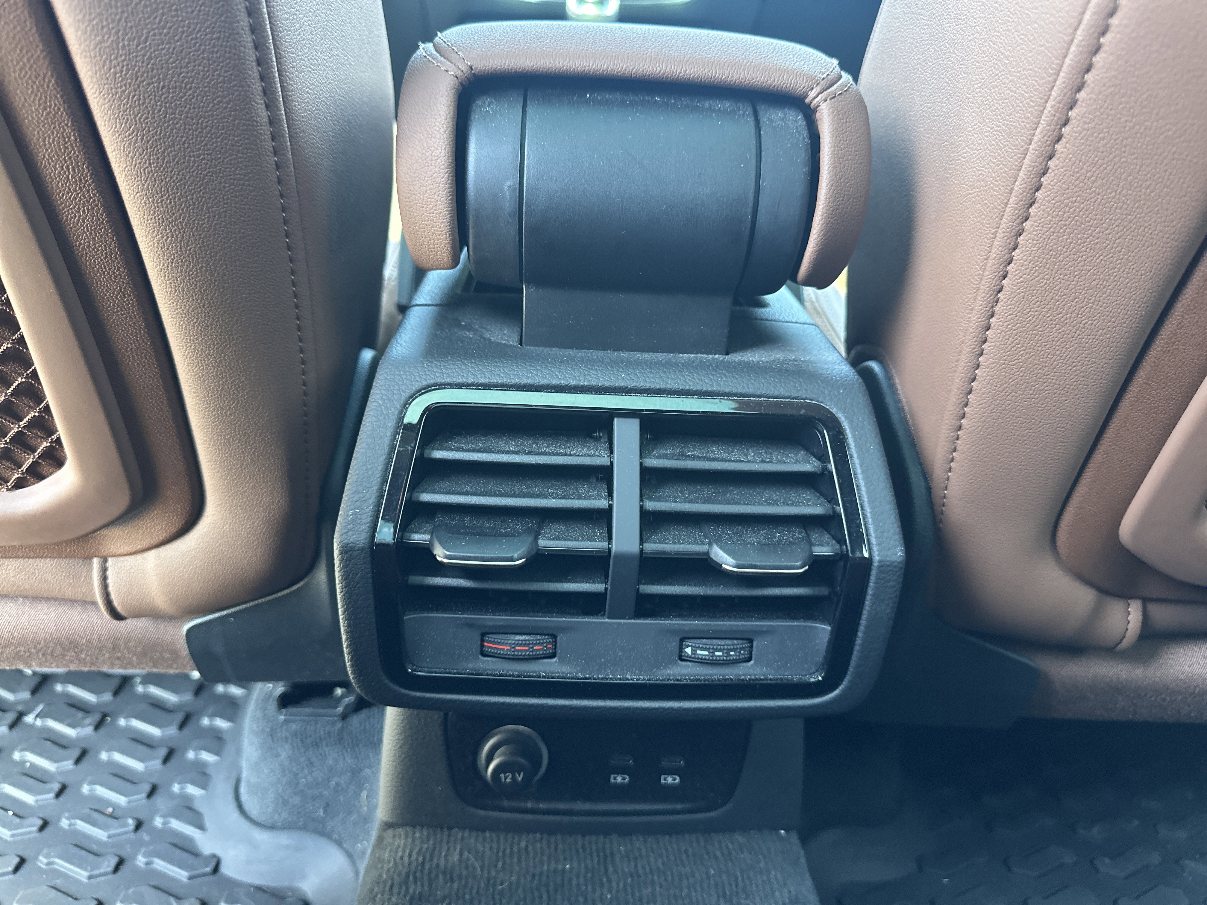 Used 2020 Audi Q3 2.0T Premium AWD/4WD image 18