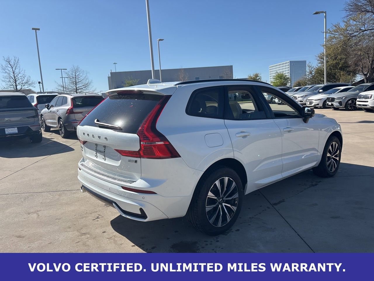 Certified 2024 Volvo XC60 B5 Core w/ Protection Package Premier image 5