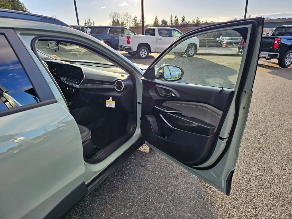 New 2026 Chevrolet Trax ACTIV w/ Sunroof Package image 27