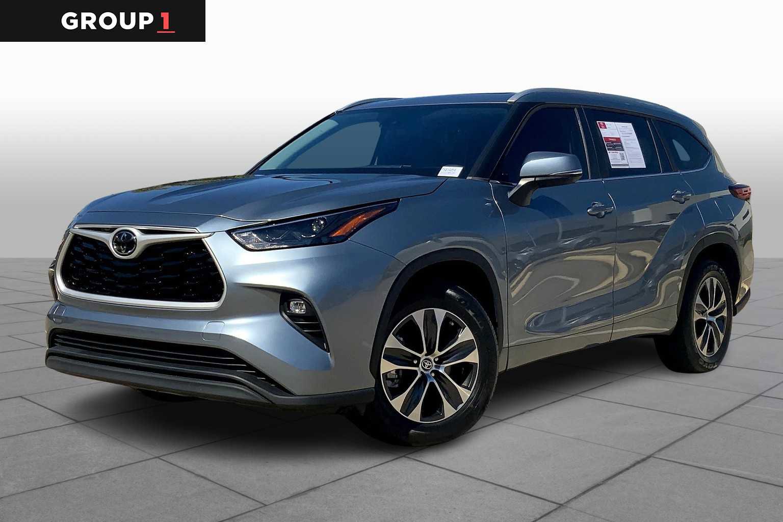 Used 2023 Toyota Highlander XLE