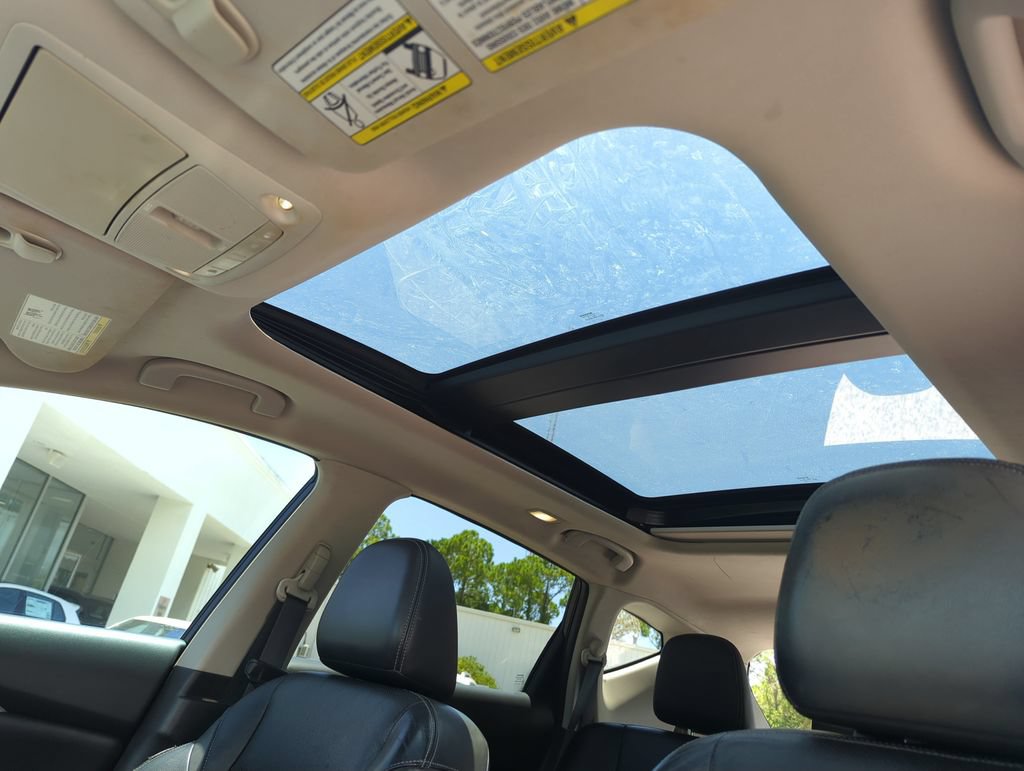 Used 2016 Nissan Murano Platinum w/ Platinum Technology Package FWD image 28