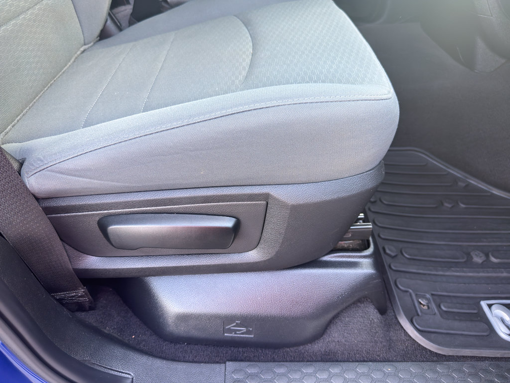 Used 2019 RAM 1500 Tradesman w/ Chrome Plus Package AWD/4WD image 14