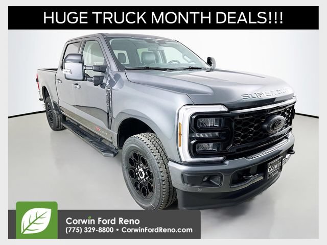 New 2026 Ford F350 Lariat w/ Black Appearance Package