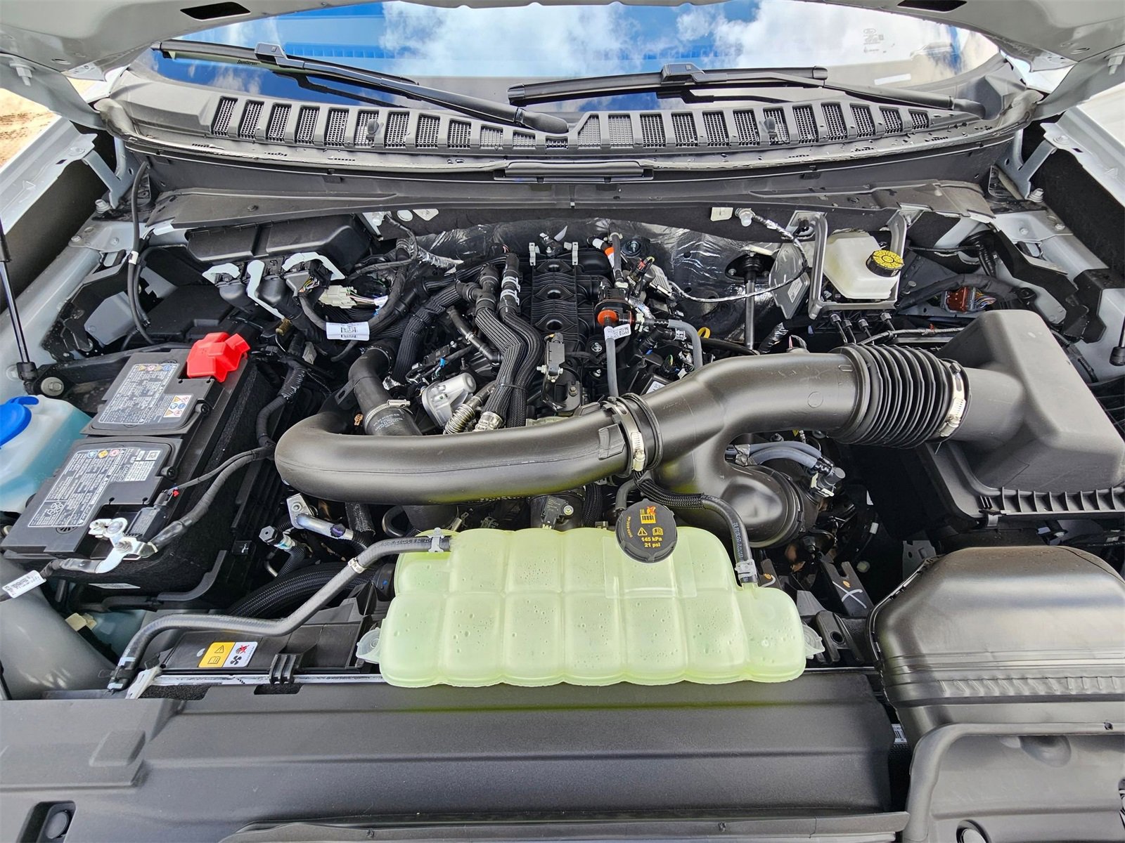 New 2025 Ford Expedition Platinum w/ Driver's Package image 24