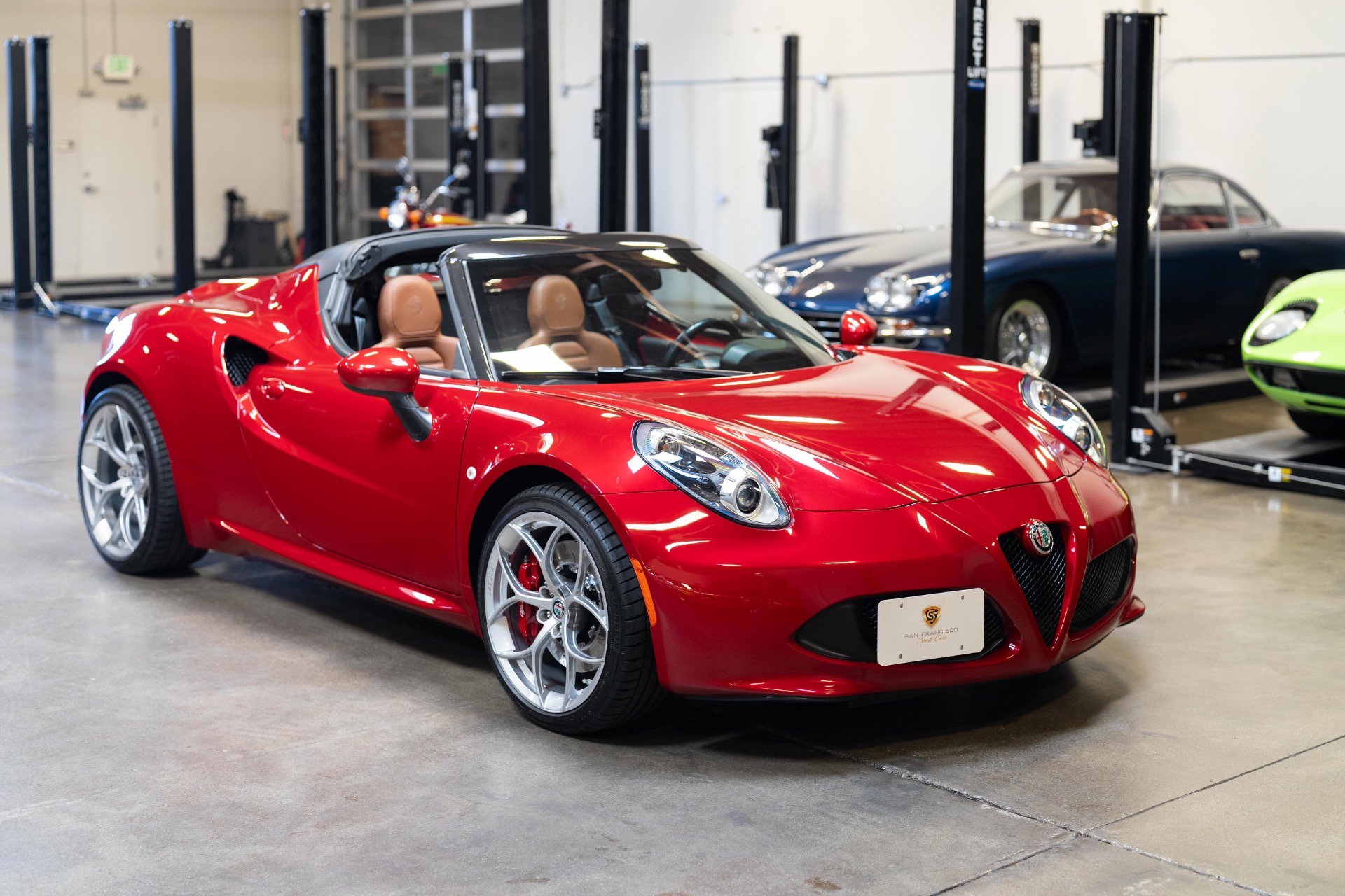 Used 2018 Alfa Romeo 4C Spider w/ Convenience Group - Spider image 1