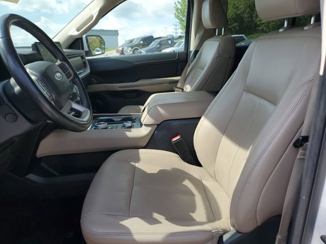 Used 2023 Ford Expedition Max XLT image 25
