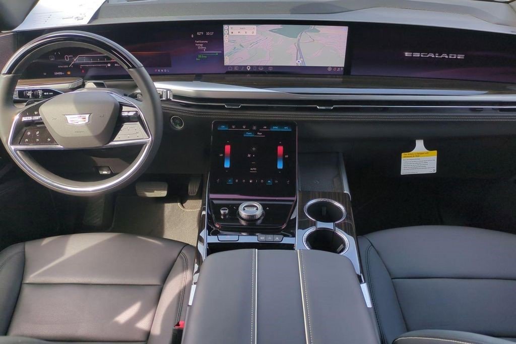 Certified 2025 Cadillac Escalade ESV Luxury RWD image 14
