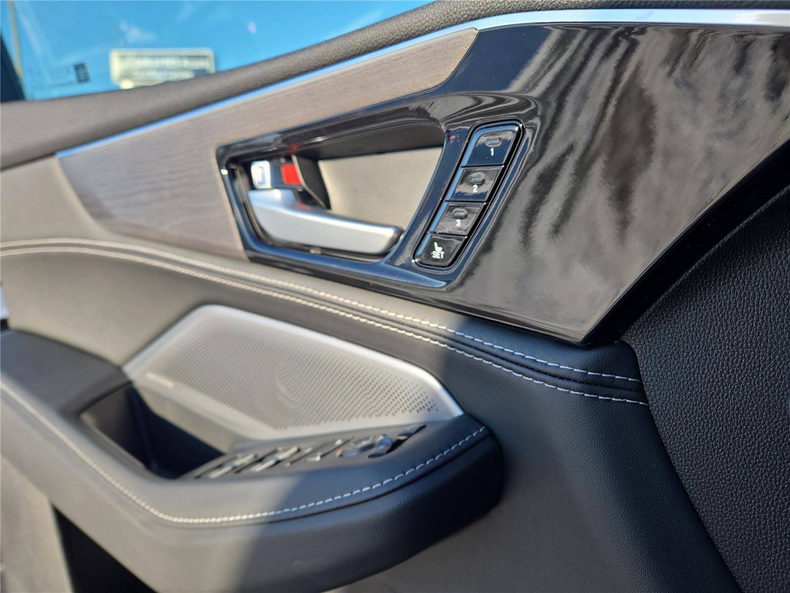 New 2026 Acura MDX w/Advance Package image 18