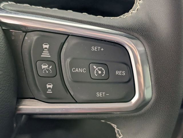 Certified 2025 Jeep Wrangler Sahara 4xe w/ Safety Group image 15