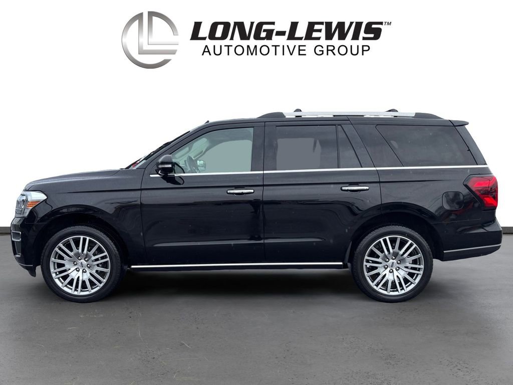 Used 2024 Ford Expedition Limited image 2