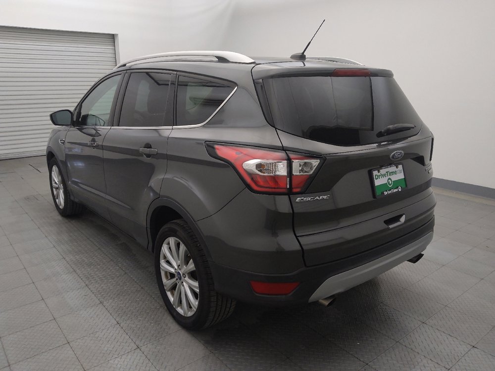 Used 2017 Ford Escape Titanium image 5