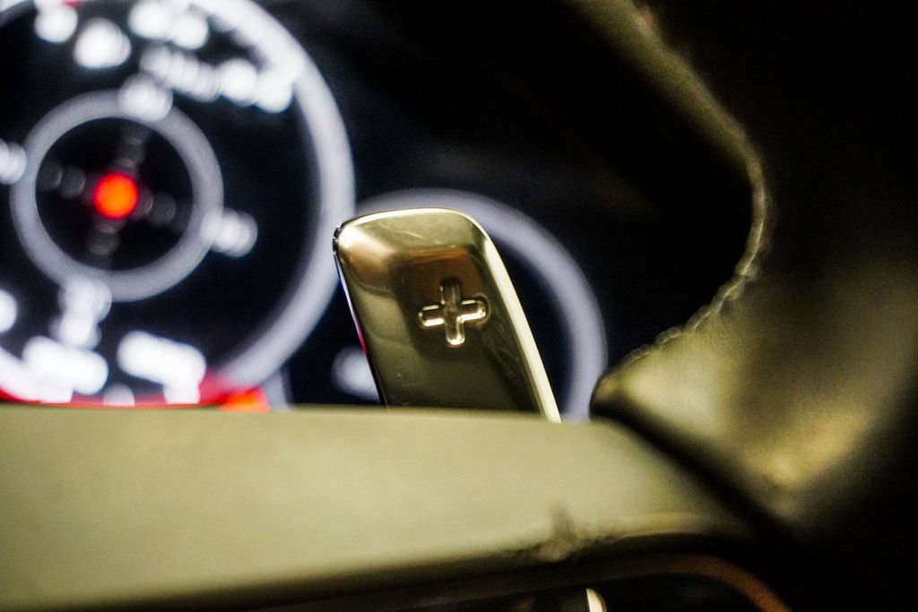 Used 2022 Porsche Panamera 4 Platinum Edition image 32