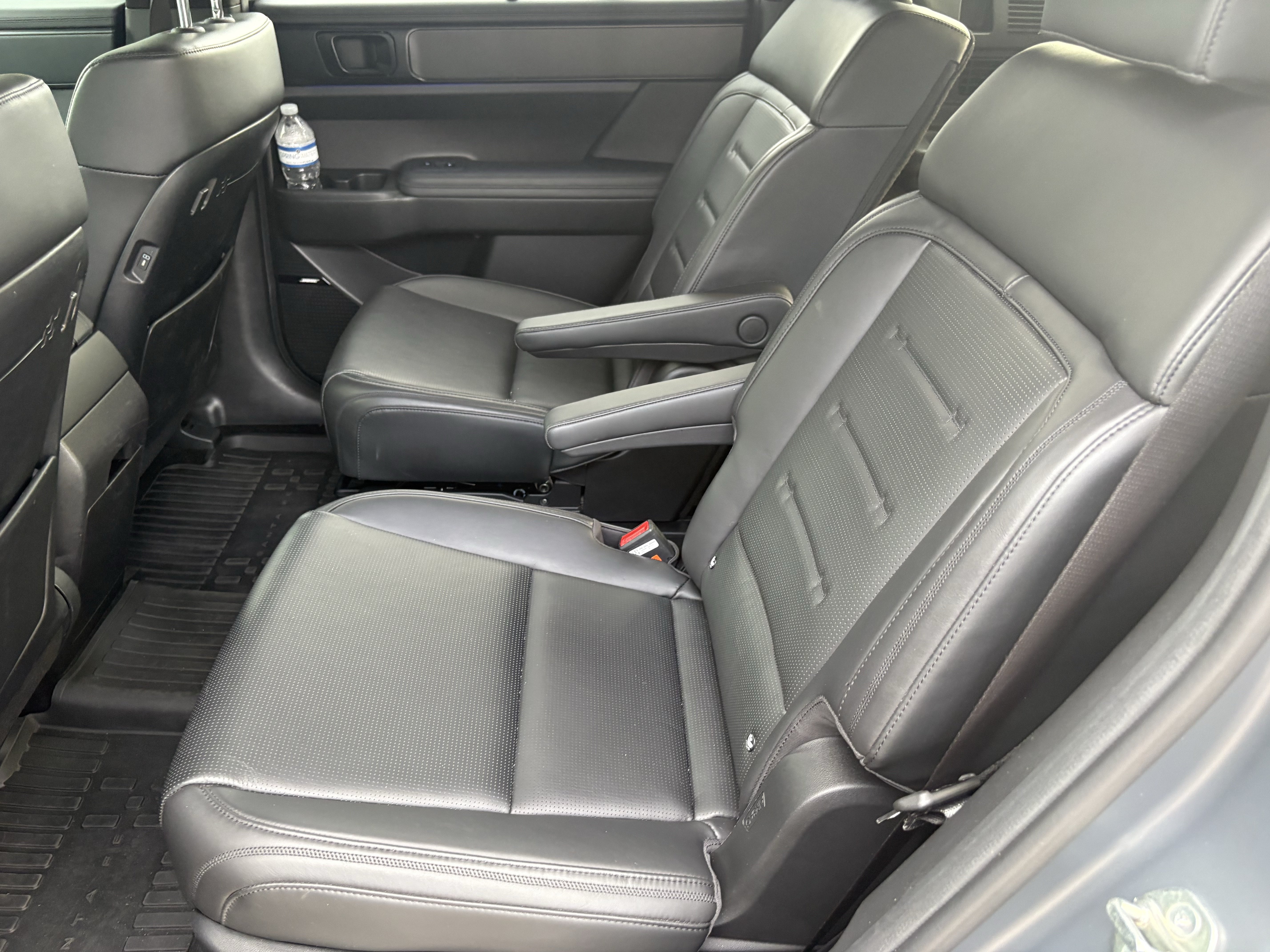 Used 2024 Hyundai Santa Fe Calligraphy AWD/4WD image 9