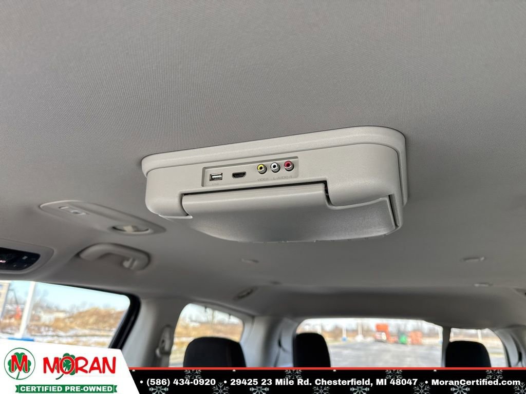 Used 2017 Chrysler Pacifica Touring Plus w/ Tire & Wheel Group image 29