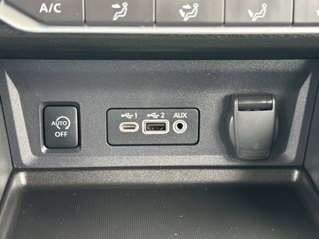 Certified 2024 Nissan Sentra SV image 37