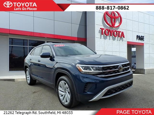 Used 2022 Volkswagen Atlas Cross Sport SE w/ Panoramic Sunroof Package image 1