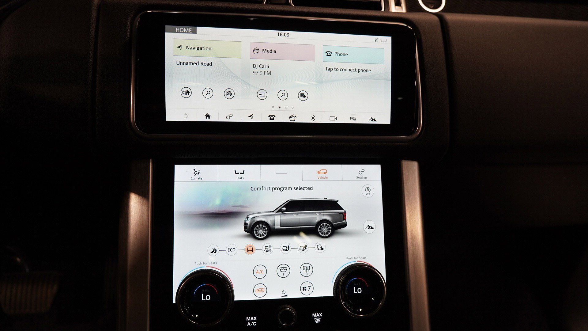 Used 2022 Land Rover Range Rover image 37