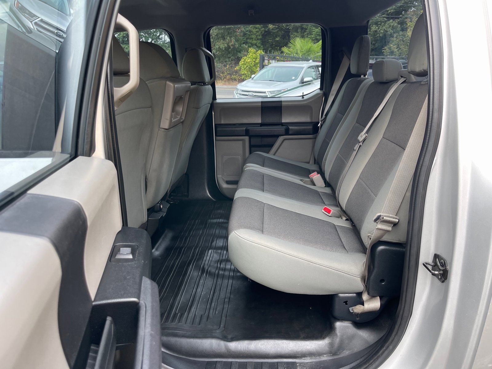 Used 2017 Ford F150 XL w/ Equipment Group 101A Mid image 15