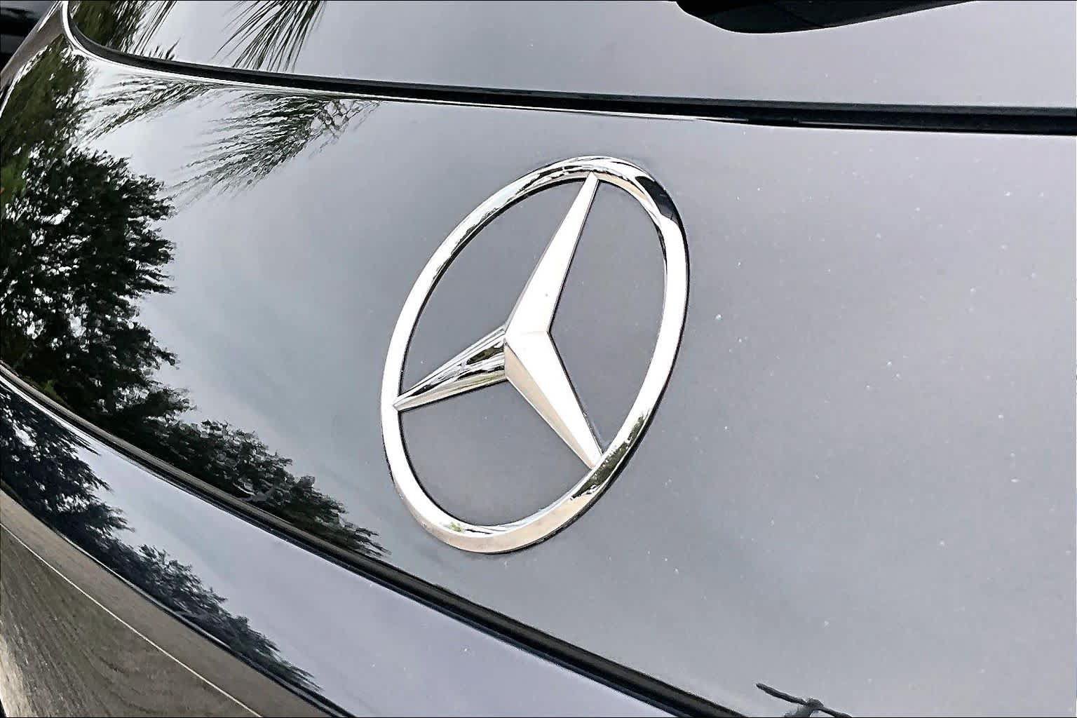 Used 2023 Mercedes-Benz GLC 300 image 31