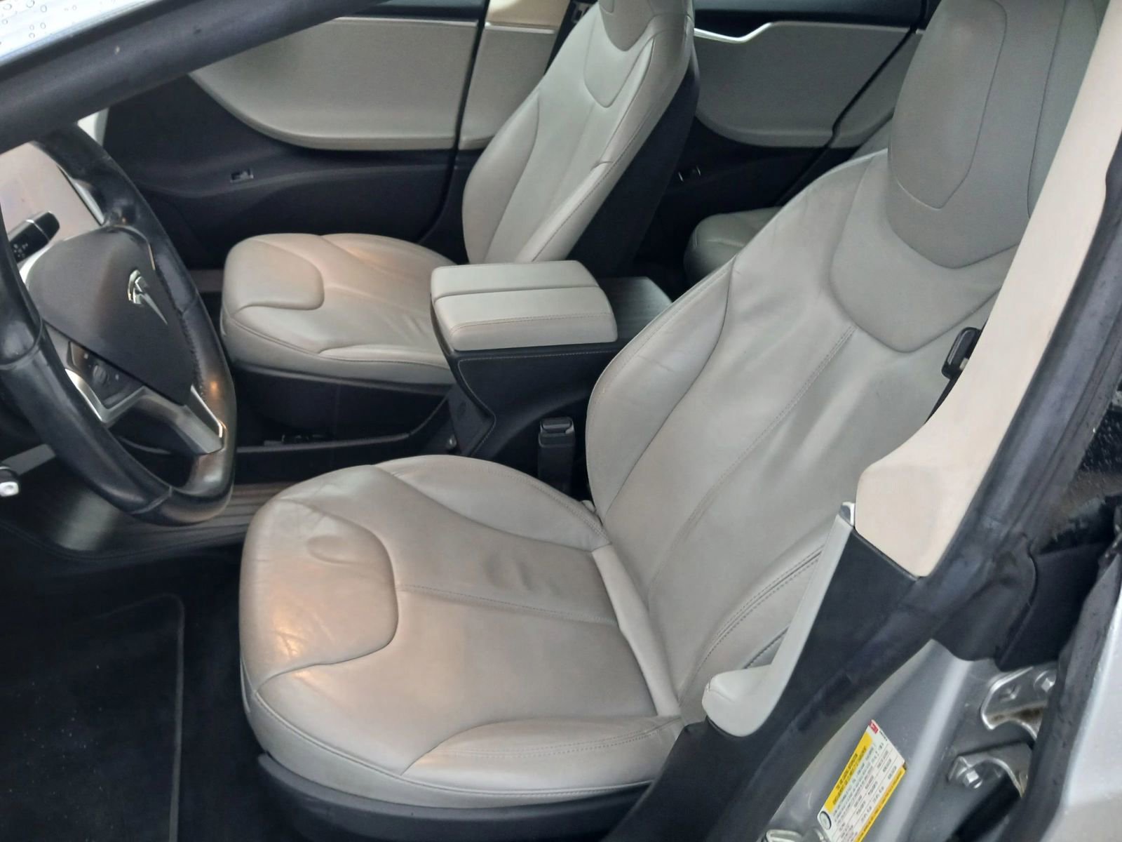 Used 2015 Tesla Model S 60 image 11