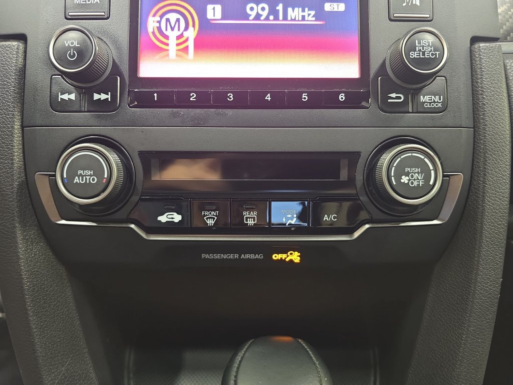 Used 2018 Honda Civic Sport image 22