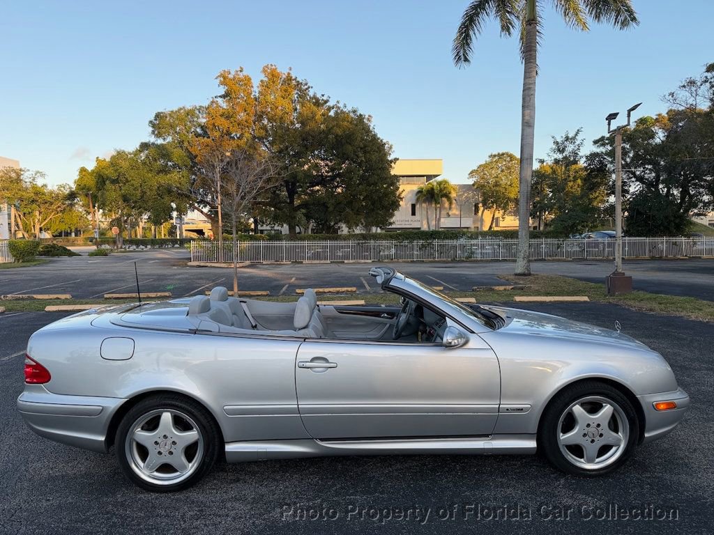 Used 2003 Mercedes-Benz CLK 320 Cabriolet image 14