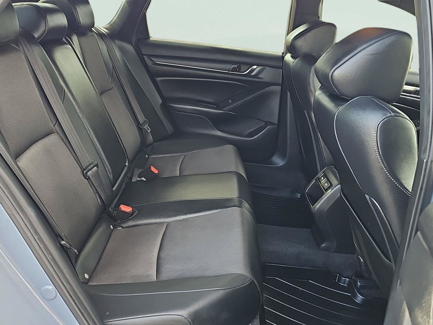 Used 2022 Honda Accord Sport image 27