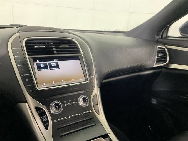 Used 2017 Lincoln MKX Premiere FWD image 14