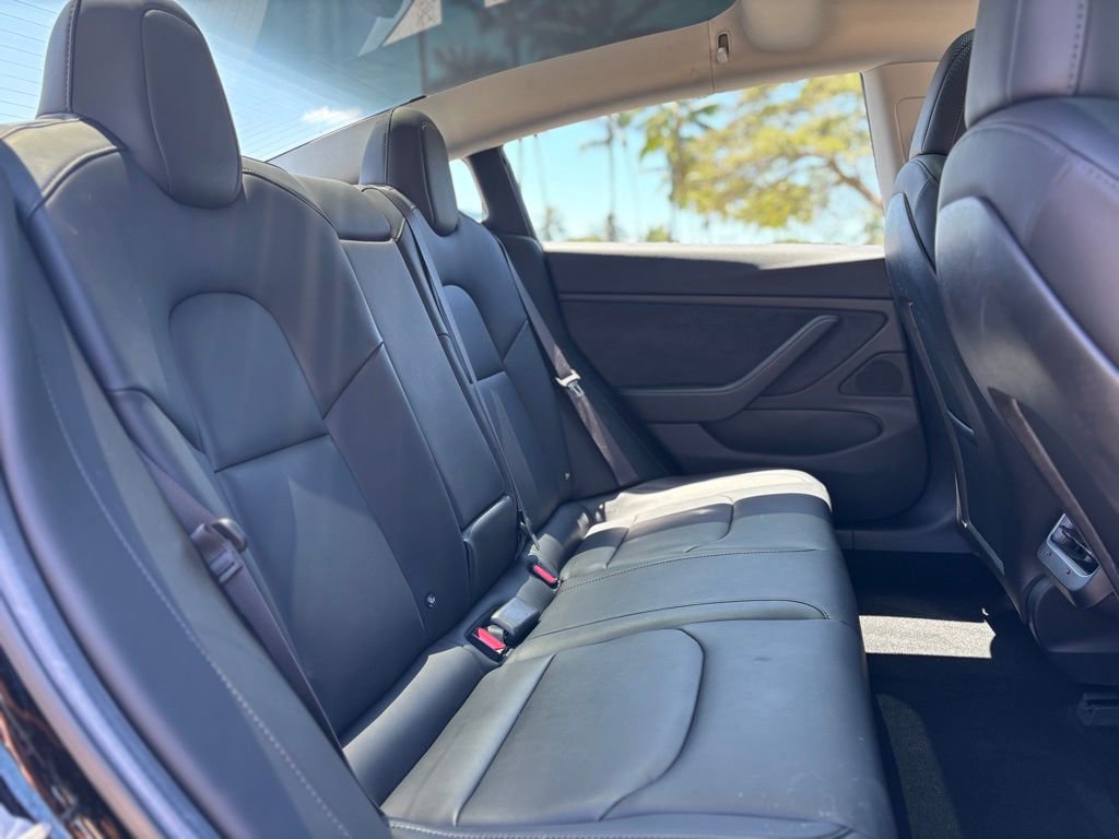 Used 2018 Tesla Model 3 Long Range image 11