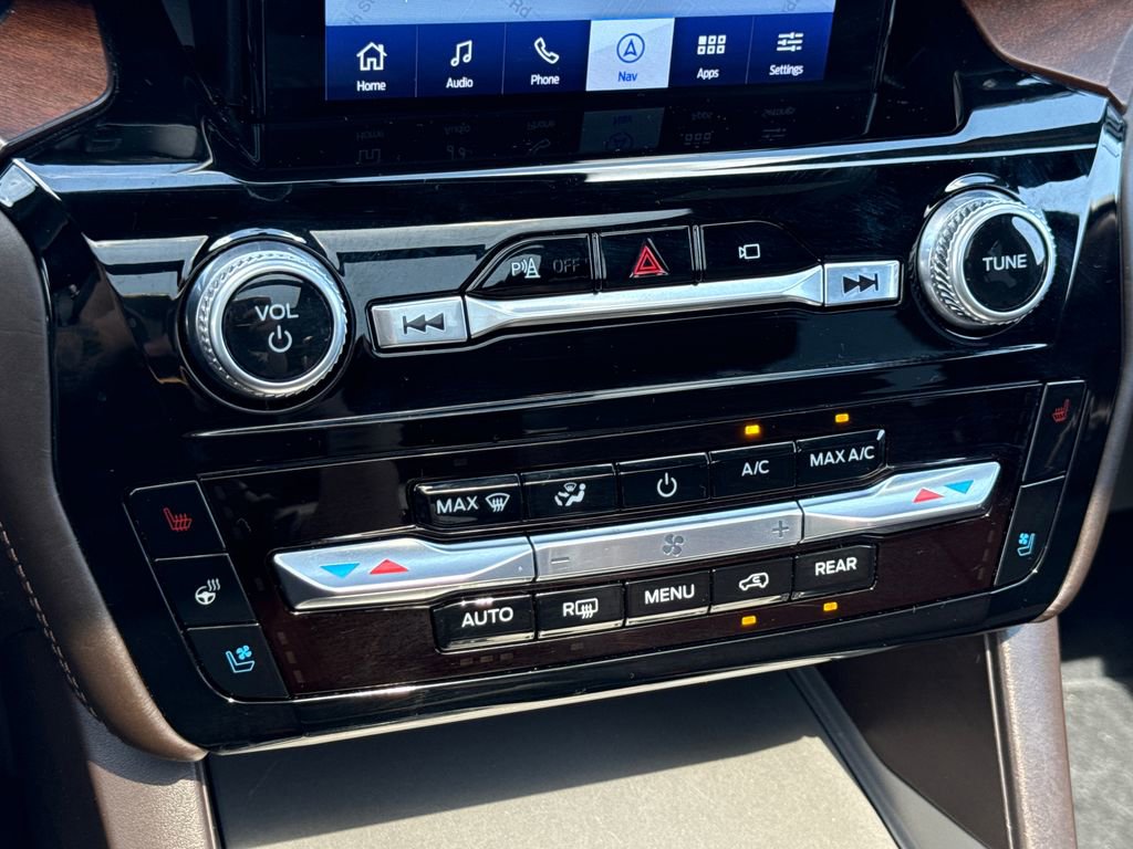 Certified 2023 Ford Explorer King Ranch w/ Technology Package image 23