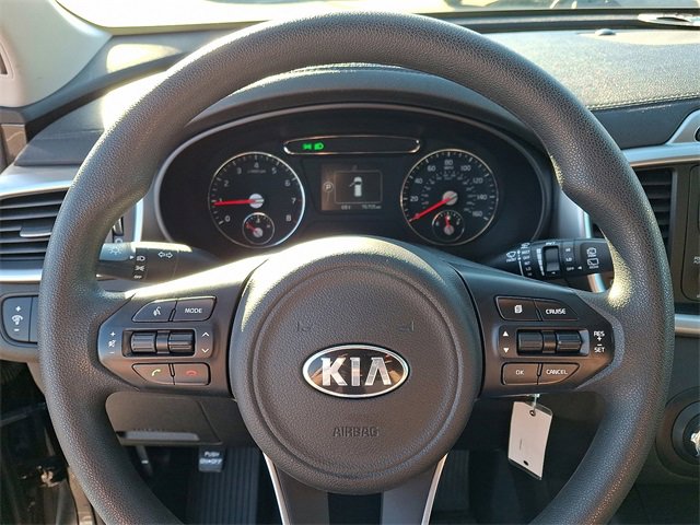 Used 2017 Kia Sorento L image 17