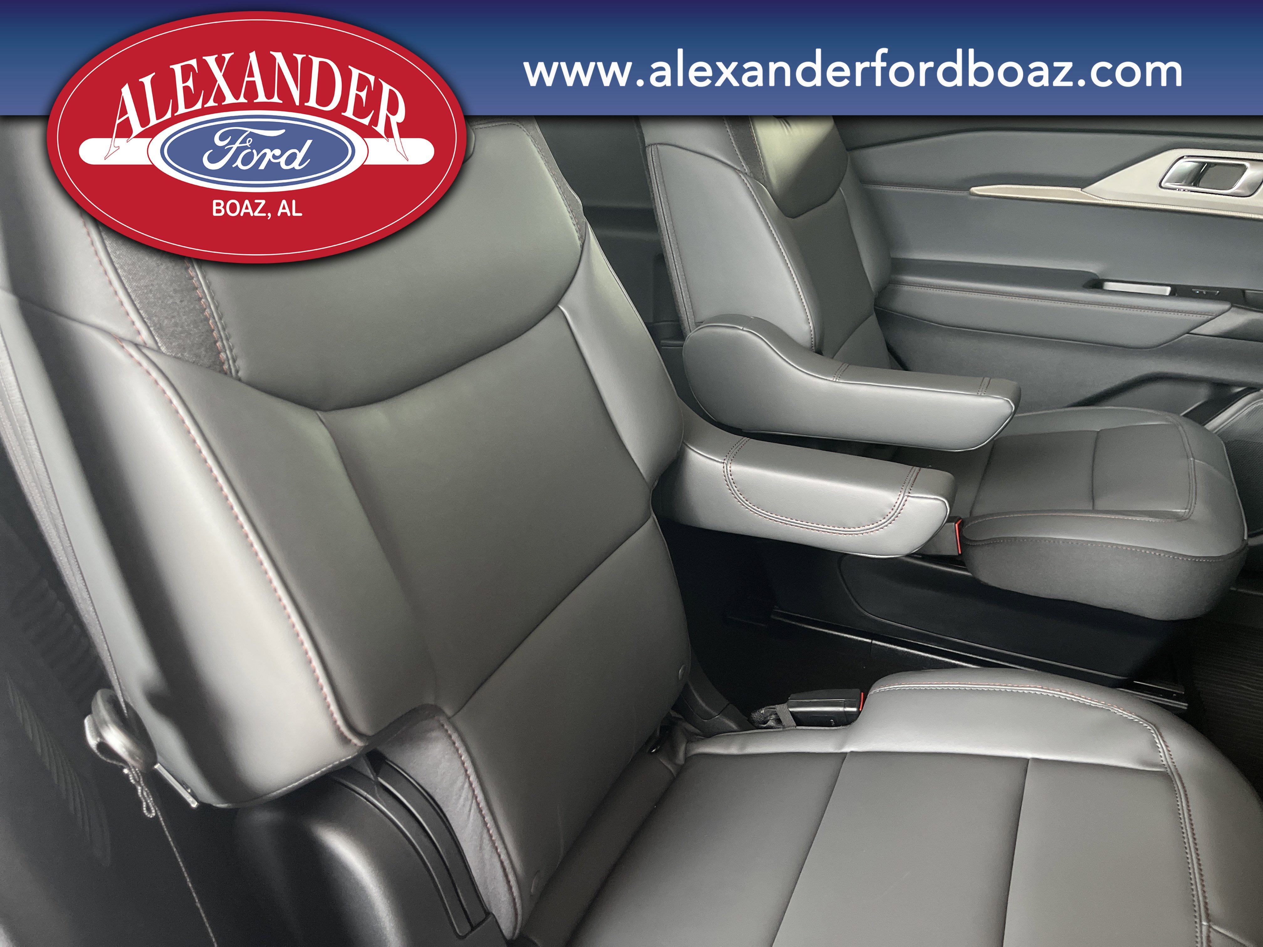 New 2026 Ford Explorer Active w/ Active Comfort Package RWD image 18