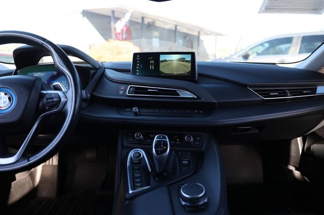 Used 2019 BMW i8 Coupe image 39