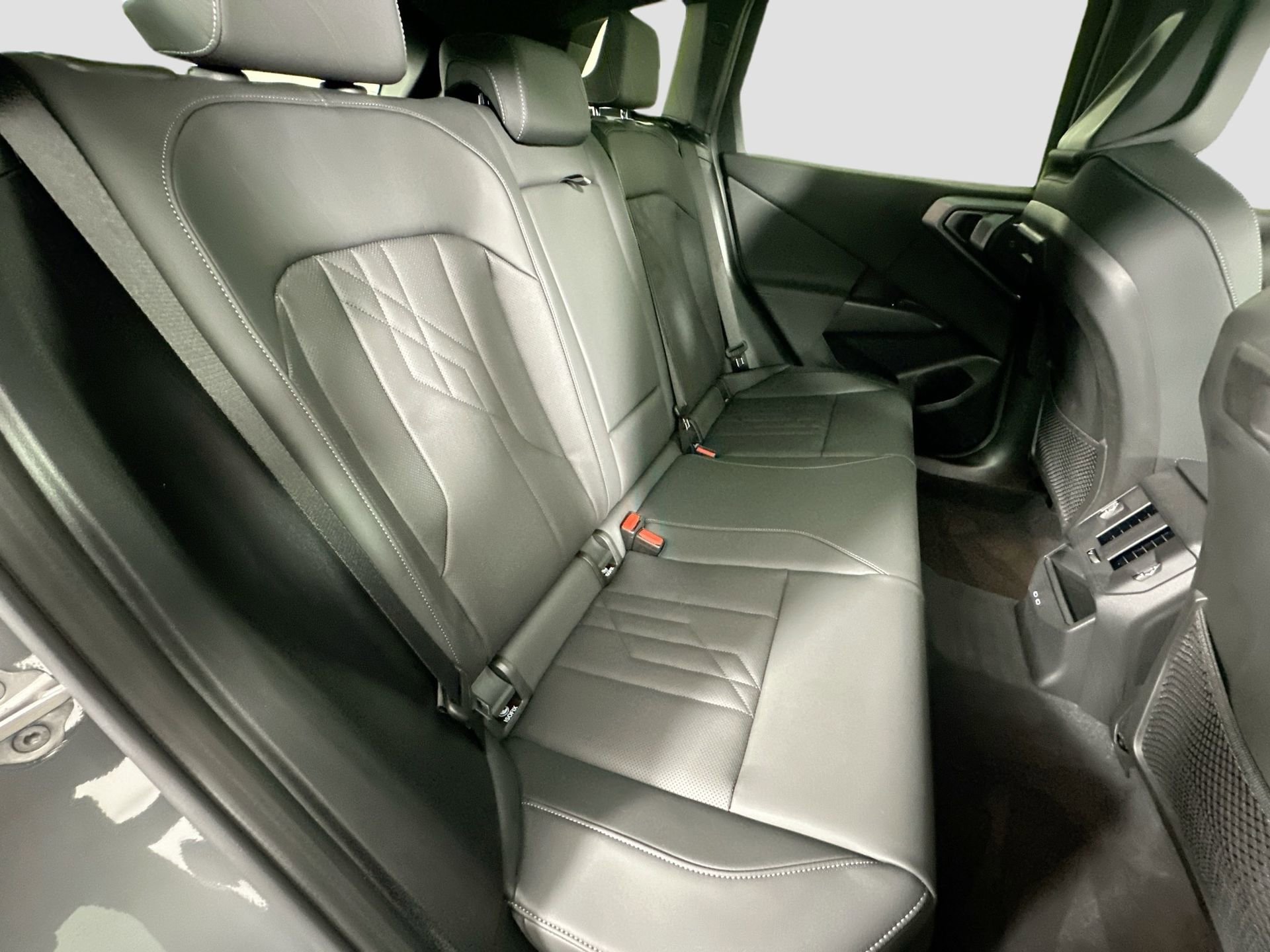 New 2026 BMW X3 xDrive30 w/ Convenience Package image 27