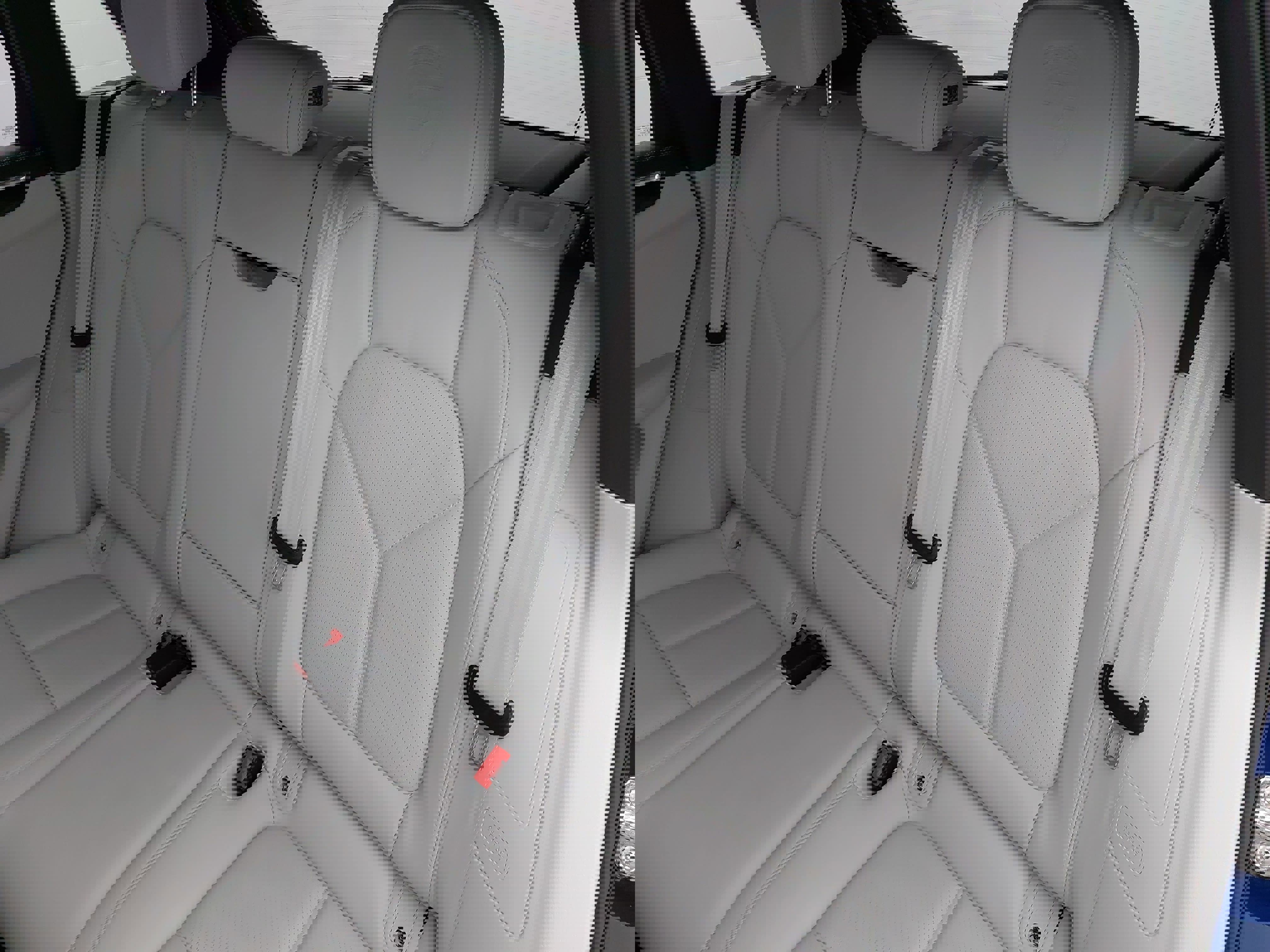 Certified 2026 Porsche Macan image 16