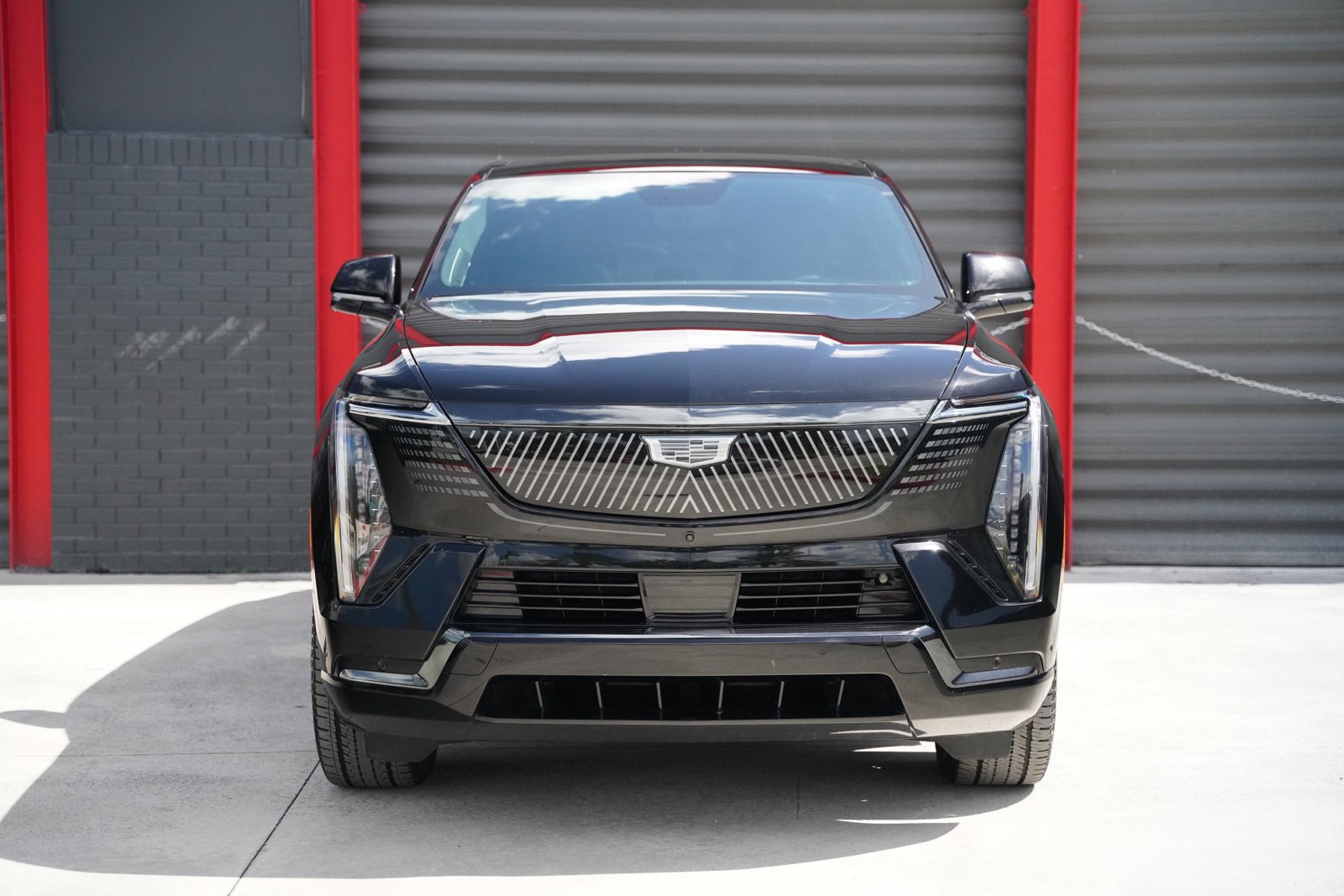 Used 2025 Cadillac Escalade IQ Sport 2 AWD/4WD image 7