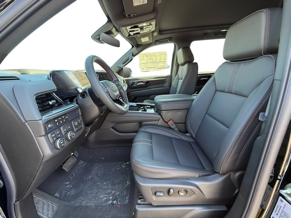 New 2026 Chevrolet Suburban RST w/ RST Capability Package AWD/4WD image 9