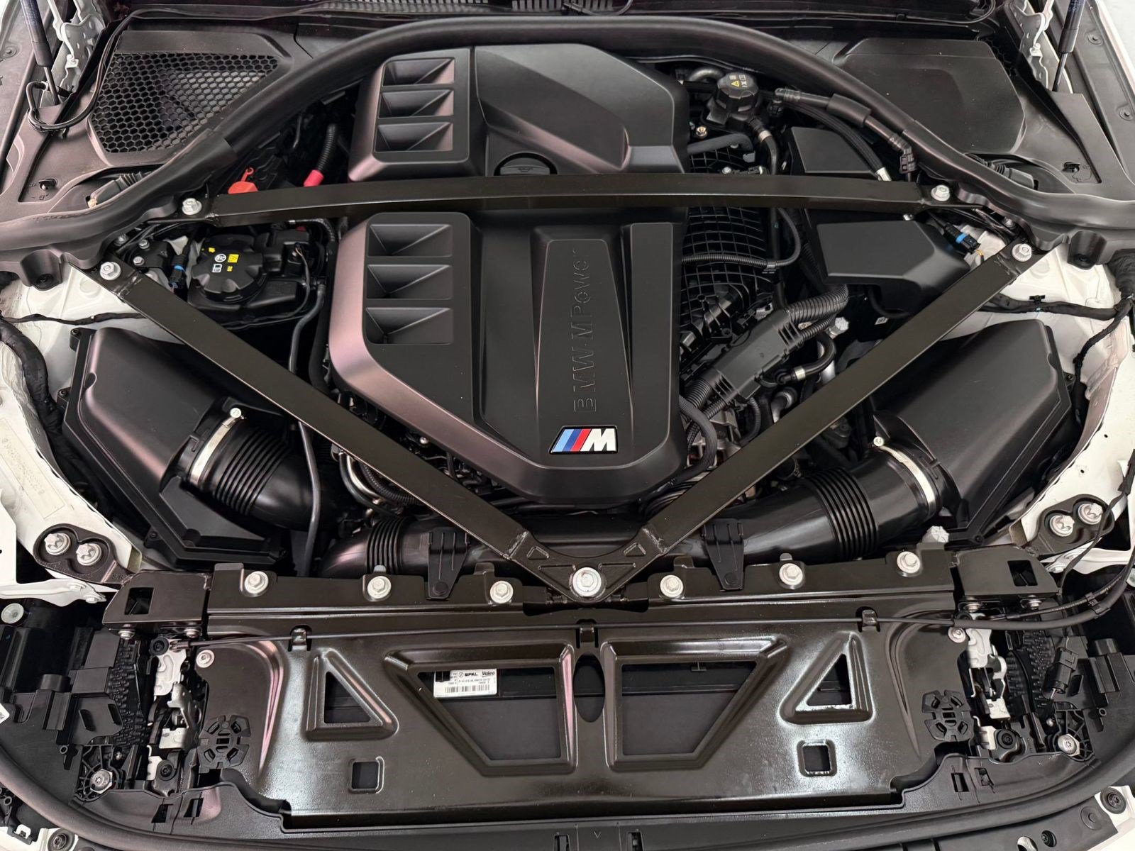 Used 2024 BMW M2 w/ Lighting Package RWD image 32