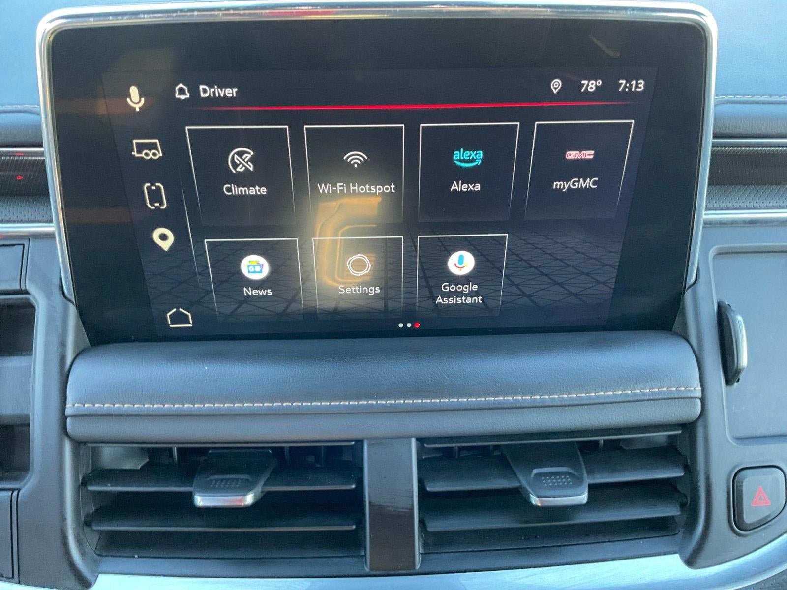 Certified 2024 GMC Yukon AT4 w/ AT4 Premium Package AWD/4WD image 17