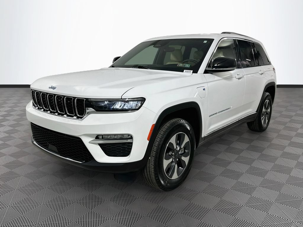 Used 2022 Jeep Grand Cherokee Limited 4xe AWD/4WD image 3